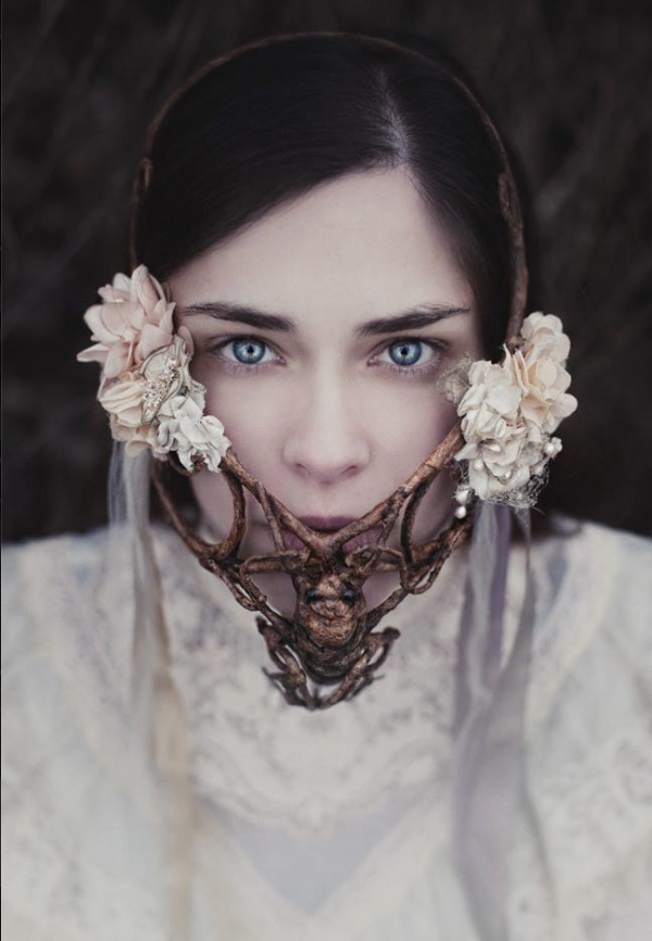 (c) Seelenblick | Fotografie Claudia Wycisk, model : Alysha Sculpted mask : Candice Angelini