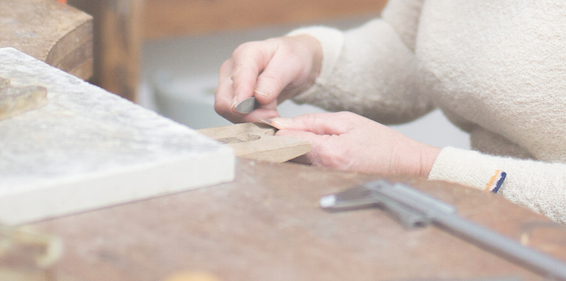 atelier-mains-créatrice-Els-Vansteelandt- L'Envers du Décor